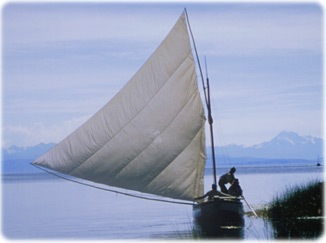 Embarcação Lago Titicaca
